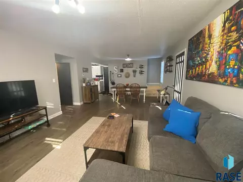 818 NW 3rd St, Madison, SD 57042 photo 17