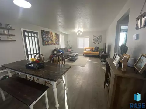 818 NW 3rd St, Madison, SD 57042 photo 12