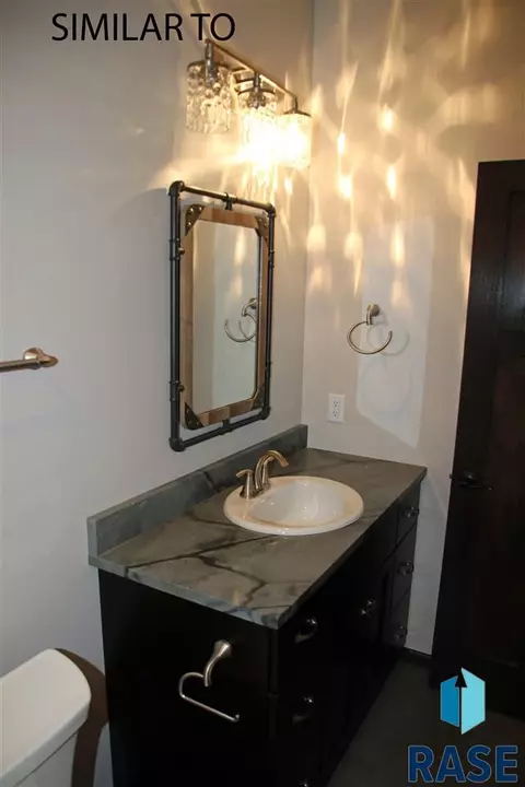 2617 S Kinderhook Ave, Sioux Falls, SD 57106 photo 11