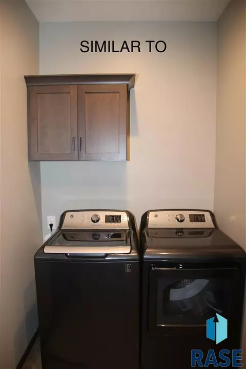 2617 S Kinderhook Ave, Sioux Falls, SD 57106 photo 14