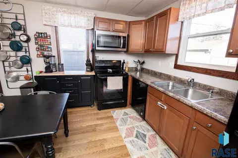 212 E 3rd St, Worthing, SD 57077 photo 8