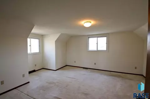 4509 E Oak St, Sioux Falls, SD 57103 photo 15