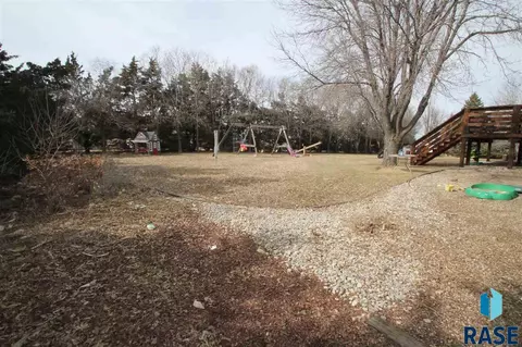 25403 402nd Ave, Mitchell, SD 57301 photo 18
