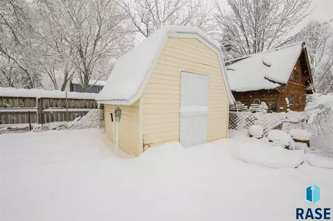 1108 E Beechnut St, Brandon, SD 57005 photo 23