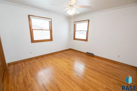 1108 E Beechnut St, Brandon, SD 57005 photo 15
