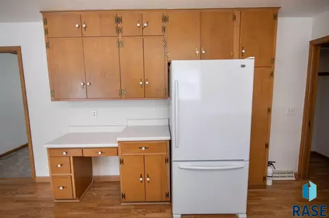 1108 E Beechnut St, Brandon, SD 57005 photo 6