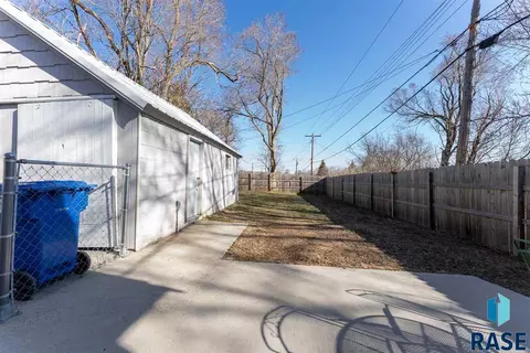 1324 E 22nd St, Sioux Falls, SD 57105 photo 26