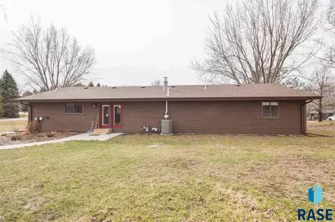 7312 Pine Lake Dr, Sioux Falls, SD 57110 photo 25