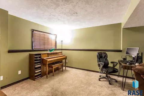 820 N Cole Ave, Tea, SD 57064 photo 15