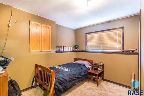 820 N Cole Ave, Tea, SD 57064 photo 16