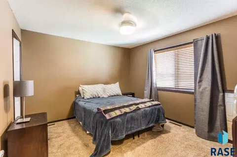 820 N Cole Ave, Tea, SD 57064 photo 11