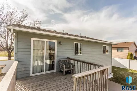 820 N Cole Ave, Tea, SD 57064 photo 26
