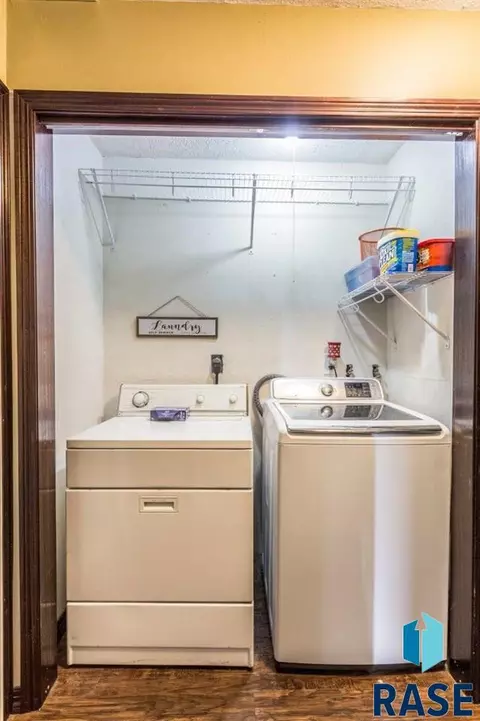 820 N Cole Ave, Tea, SD 57064 photo 18