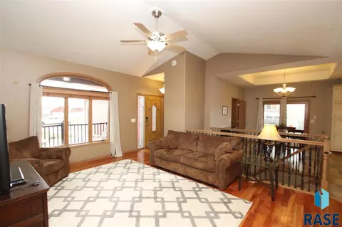 1030 N Rose Ave, Tea, SD 57064 photo 2