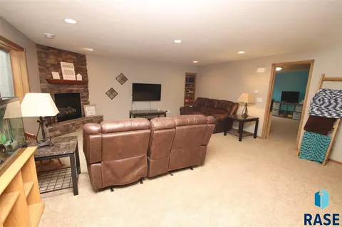 1030 N Rose Ave, Tea, SD 57064 photo 15