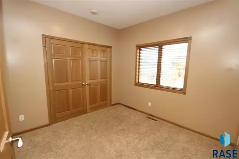 1030 N Rose Ave, Tea, SD 57064 photo 13