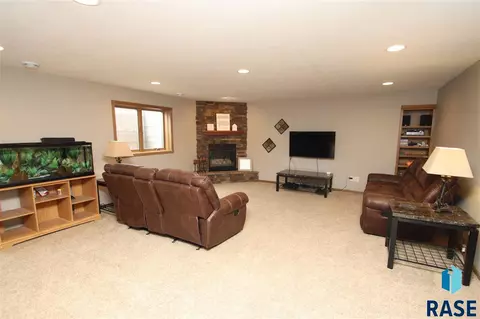 1030 N Rose Ave, Tea, SD 57064 photo 16