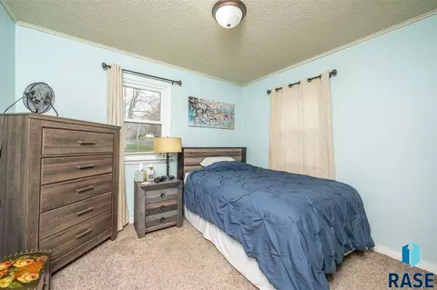 400 S Mable Ave, Sioux Falls, SD 57103 photo 11
