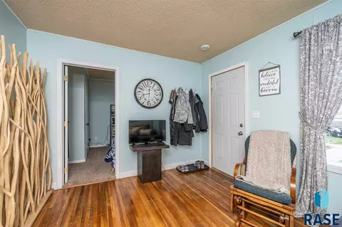 400 S Mable Ave, Sioux Falls, SD 57103 photo 5