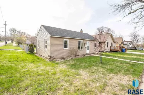 400 S Mable Ave, Sioux Falls, SD 57103 photo 14