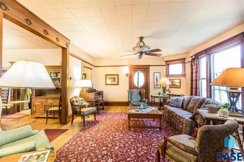 604 N Broadway St, Canton, SD 57013 photo 6