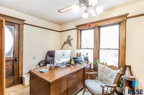 604 N Broadway St, Canton, SD 57013 photo 18