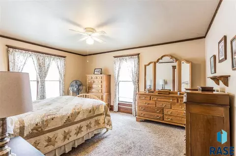 604 N Broadway St, Canton, SD 57013 photo 16