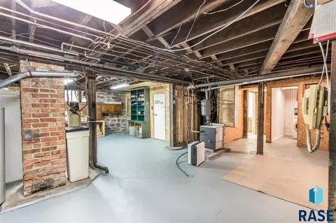 604 N Broadway St, Canton, SD 57013 photo 30