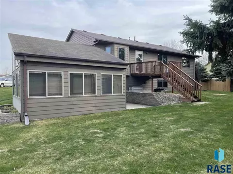 330 Lisa Cir, Tea, SD 57064 photo 35
