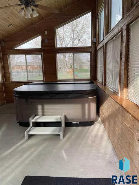 330 Lisa Cir, Tea, SD 57064 photo 32