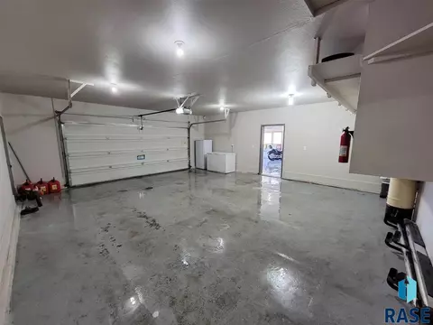 330 Lisa Cir, Tea, SD 57064 photo 28