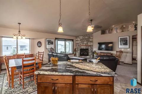1125 N Rose Ave, Tea, SD 57064 photo 8