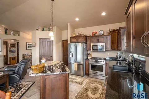 1125 N Rose Ave, Tea, SD 57064 photo 4