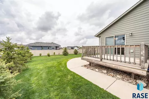 1125 N Rose Ave, Tea, SD 57064 photo 29