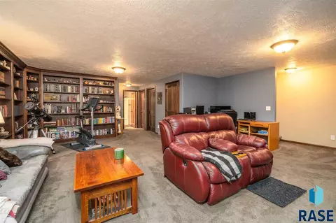 1125 N Rose Ave, Tea, SD 57064 photo 19