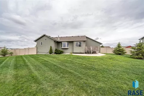 1125 N Rose Ave, Tea, SD 57064 photo 6