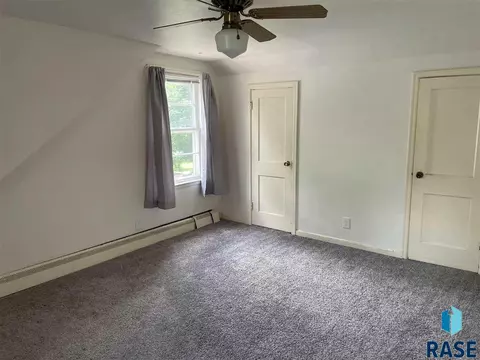 821 S Willow Ave, Sioux Falls, SD 57104 photo 12