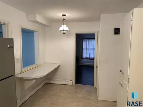 821 S Willow Ave, Sioux Falls, SD 57104 photo 5