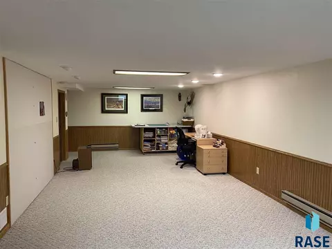 910 12th Ave, Mitchell, SD 57301 photo 15