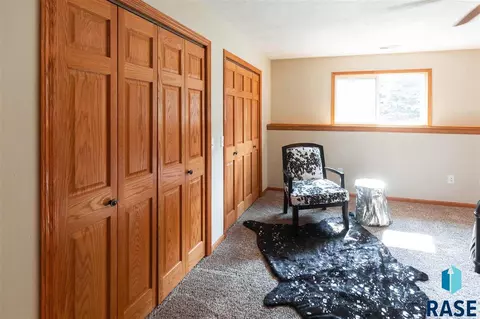 300 Deerview Ave, Tea, SD 57064 photo 17