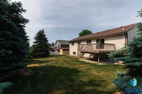 300 Deerview Ave, Tea, SD 57064 photo 24