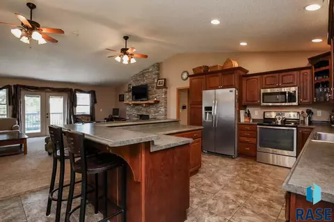 47174 245th St, Dell Rapids, SD 57022 photo 11