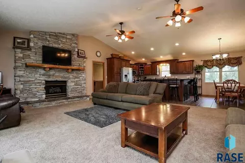 47174 245th St, Dell Rapids, SD 57022 photo 6