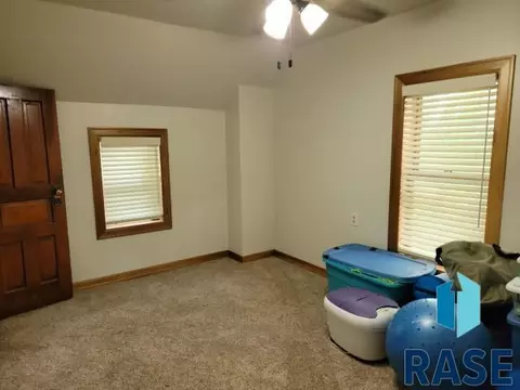321 N Cherry St, Freeman, SD 57029 photo 19