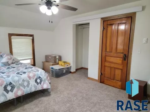 321 N Cherry St, Freeman, SD 57029 photo 18