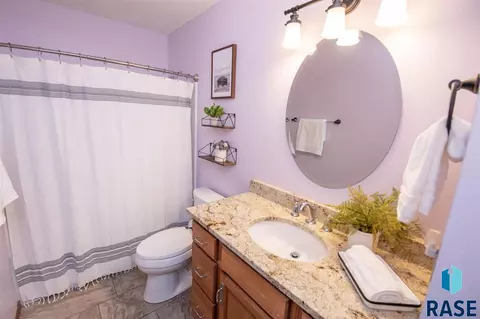 4508 E Oak St, Sioux Falls, SD 57103 photo 13