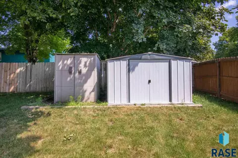 4508 E Oak St, Sioux Falls, SD 57103 photo 21