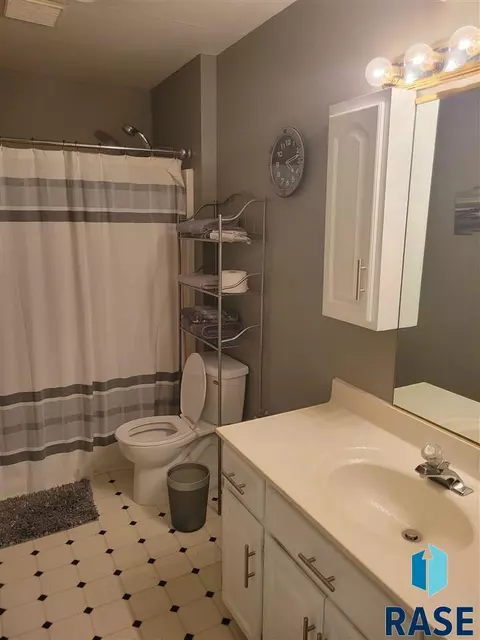 721 Ellis St, Centerville, SD 57014 photo 11