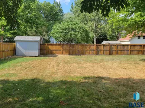 721 Ellis St, Centerville, SD 57014 photo 26