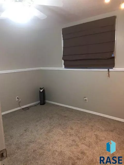 721 Ellis St, Centerville, SD 57014 photo 13
